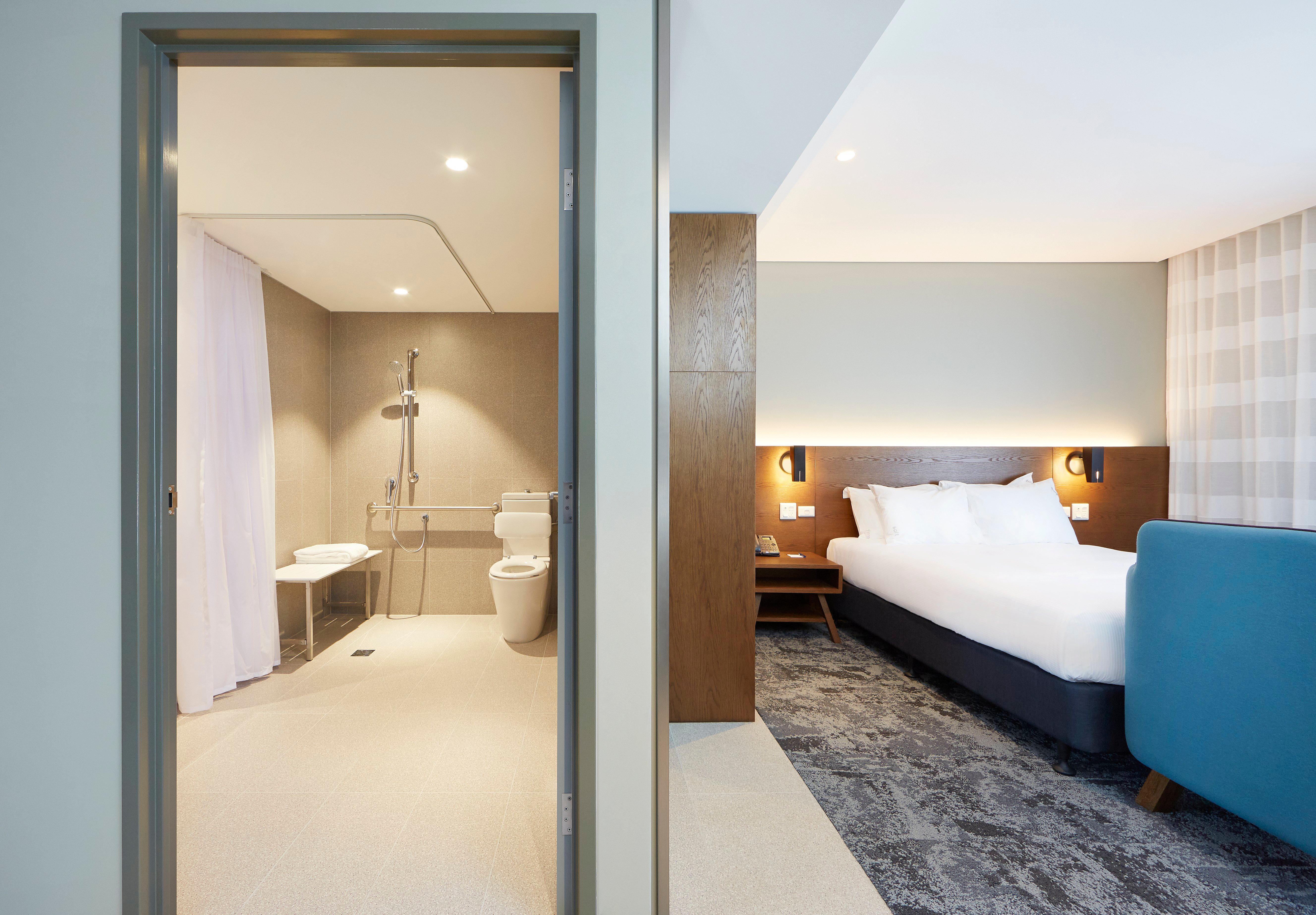 Holiday Inn Express Newcastle By Ihg Exterior foto