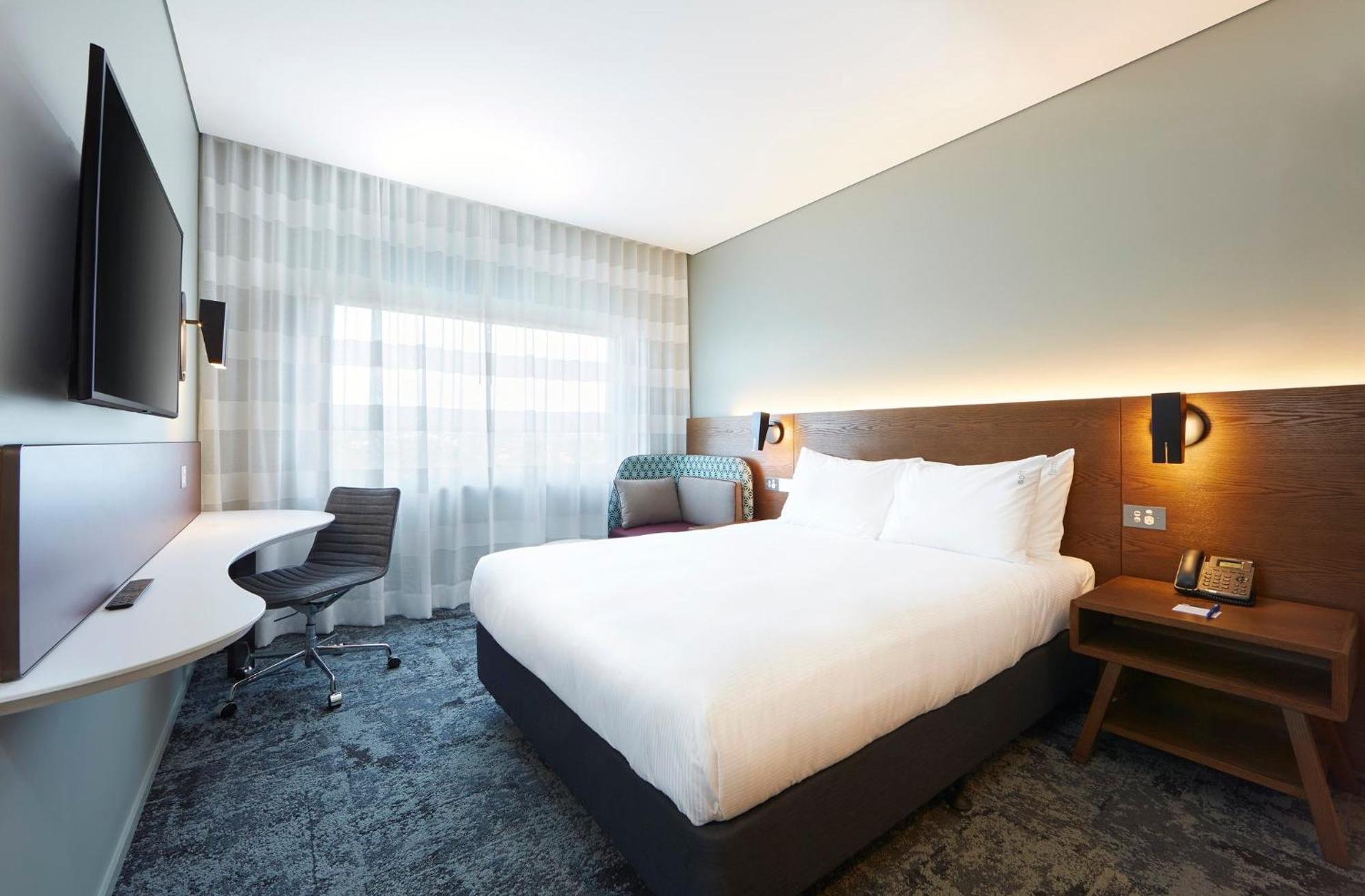 Holiday Inn Express Newcastle By Ihg Exterior foto